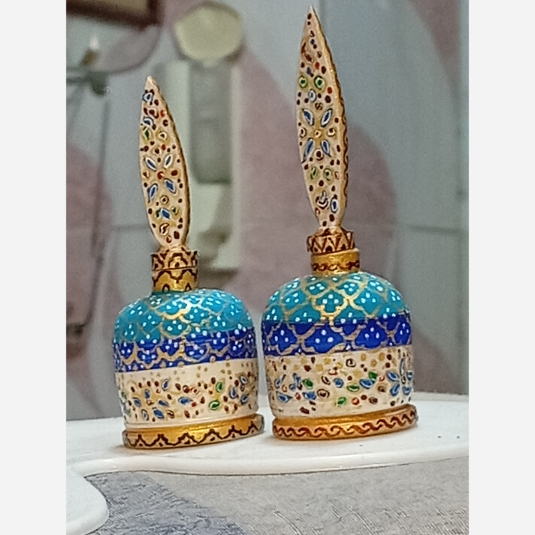 سرمه دان استخوان شتر با نقوش اسلیمی
